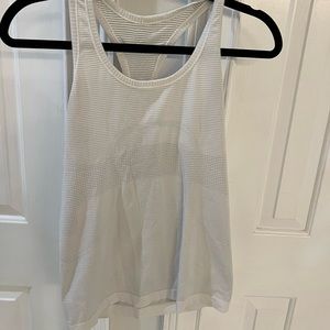 Lululemon slim fit swiftly tank white size 6
